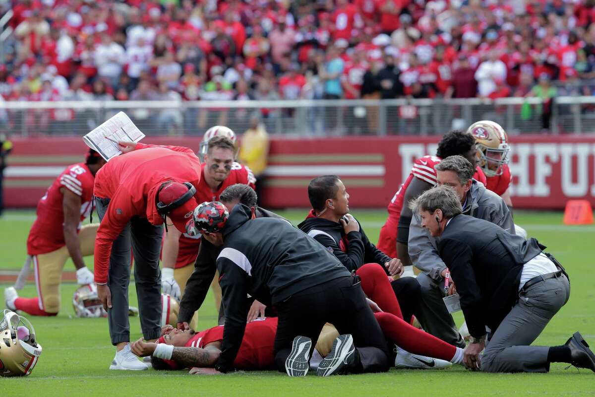 san-francisco-49ers-qb-trey-lance-breaks-ankle,-set-for-season-ending-surgery